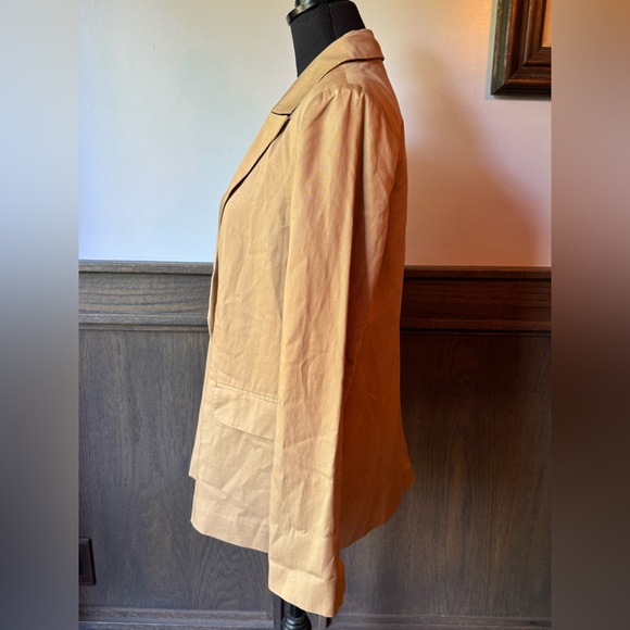 a.n.a Tan Oversized Blazer business casual nwt small - Picture 3 of 7